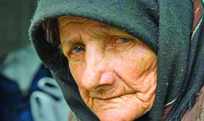 Economii la pensii. Medicii de familie, penalizați dacă tratează bătrâni
