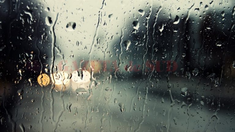 Prognoză specială pentru Capitală. Sfârșit de săptămână cu ploi și temperaturi în scădere