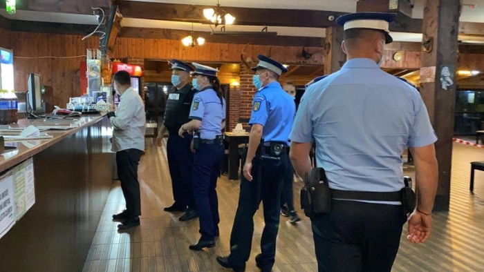 Avertisment pentru polițiști: ”Nu închideți restaurantele că veți răspunde penal!”