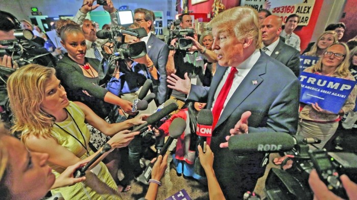 Mass-media americană îi duce dorul lui Trump