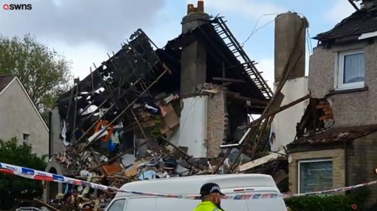 Explozie cu urmări cumplite: Un copil a murit. Alți patru oameni, răniți. Case distruse – VIDEO