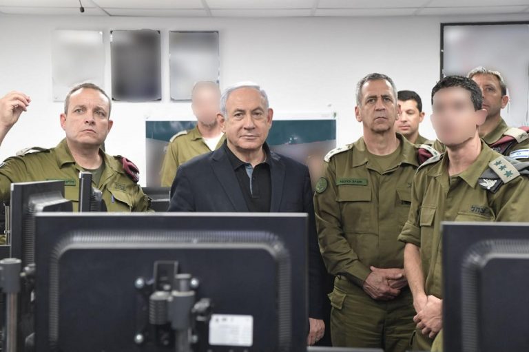 Fâșia Gaza. Cu glonțul pe țeavă, Israel „studiază” condițiile unei încetări a focului