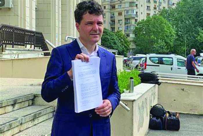 Avem scandal, nu și bani