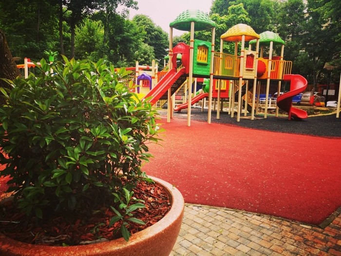 Totul Verde. dă la cheie parcul de pe Aleea Terasei, din sectorul 4
