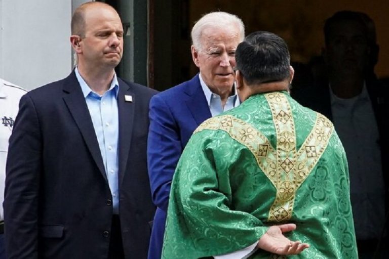 Avortul în SUA. Episcopii conservatori americani pregătesc lovitura pentru Biden