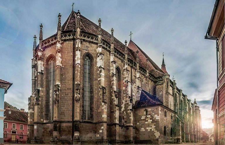 biserica neagra