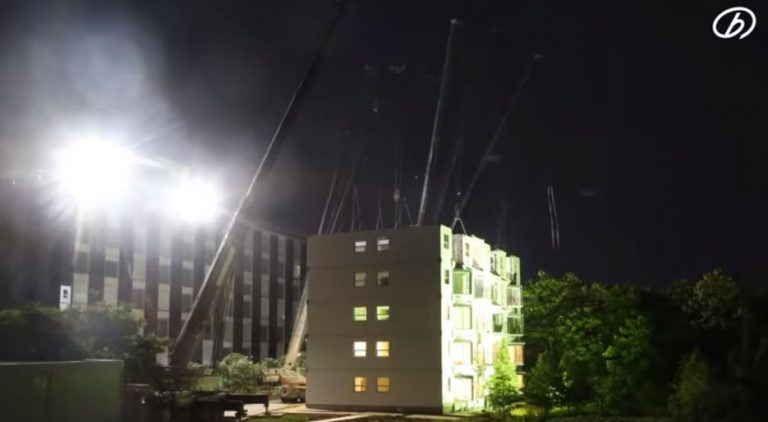 Cu viteza gândului! Bloc de 10 etaje, ridicat în mai puțin de 29 de ore! S-a întâmplat în China – VIDEO