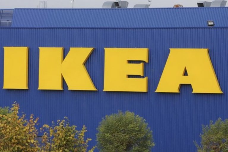 Ikea, amendată de milioane! Gigantul suedez, acuzat de spionarea angajaților!