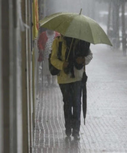 Meteo, 16 iunie. Vremea se mai încălzește, dar nu lipsesc ploile. Avertizări ANM