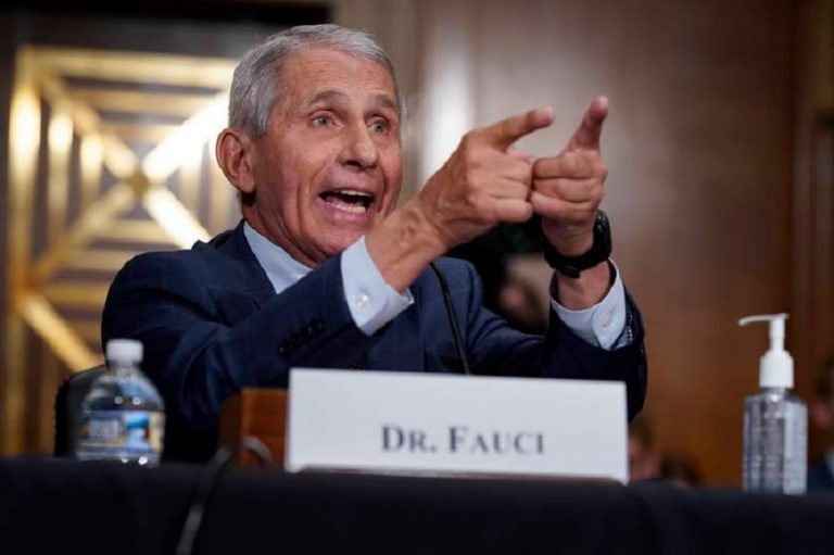 Covid-19 în SUA. Doctorul Anthony Fauci avertizează: Țara merge într-o direcție greșită