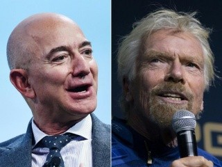 Richard Branson şi Jeff Bezos