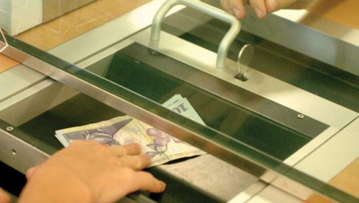 Dezastru la încasările bugetare. Impozitul pe profit al băncilor s-a înjumătățit