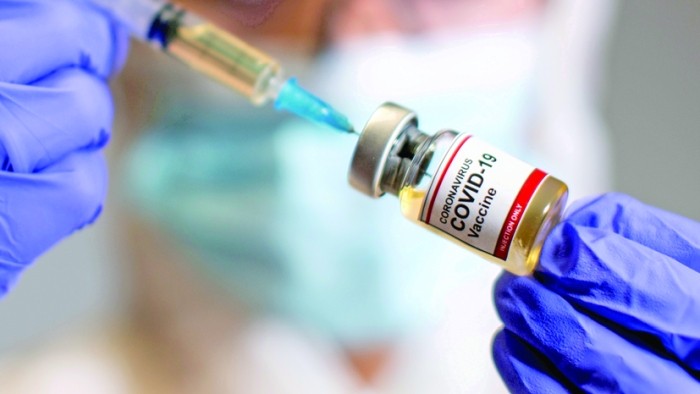 OMS vorbește de inegalitatea vaccinurilor dar promovează supra-rapelul