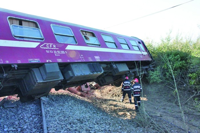 CFR în colaps. Pericol iminent de accidente feroviare