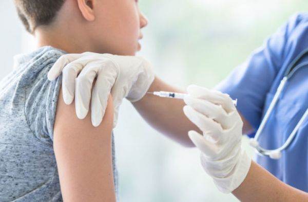 copii vaccin