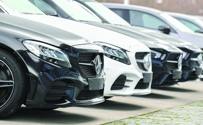 Scandal în Germania: secretele comerciale ale companiei Daimler, compromise