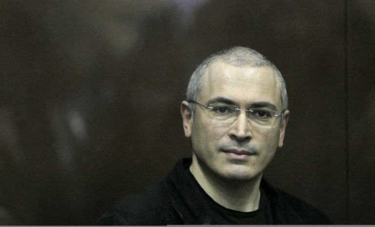 Rusia blochează site-urile legate de fostul oligarh Mihail Hodorkovski