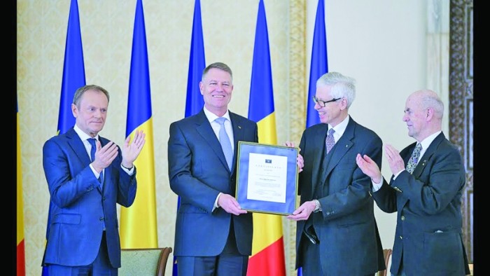 iohannis decorat - Ziarul National