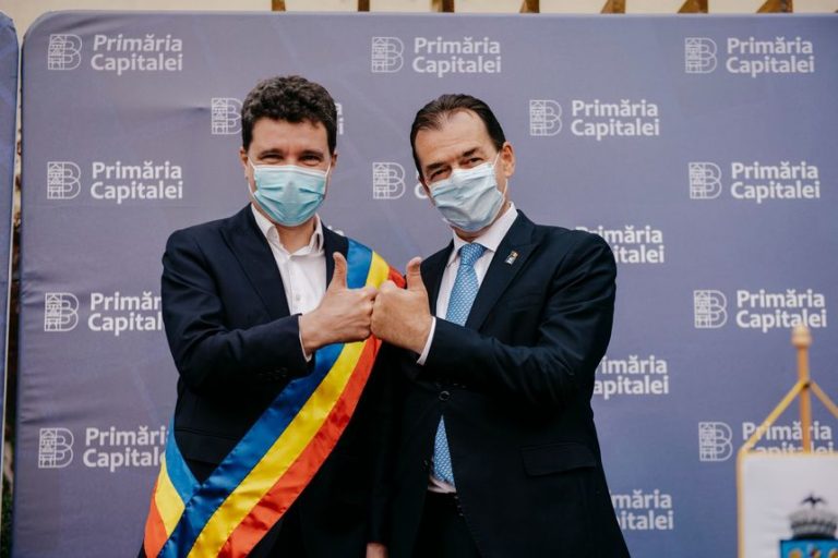 Breaking News! Nicușor Dan s-a întors din concediu! Nu pentru bucureșteni, ci ca să execute ordinele lui Orban
