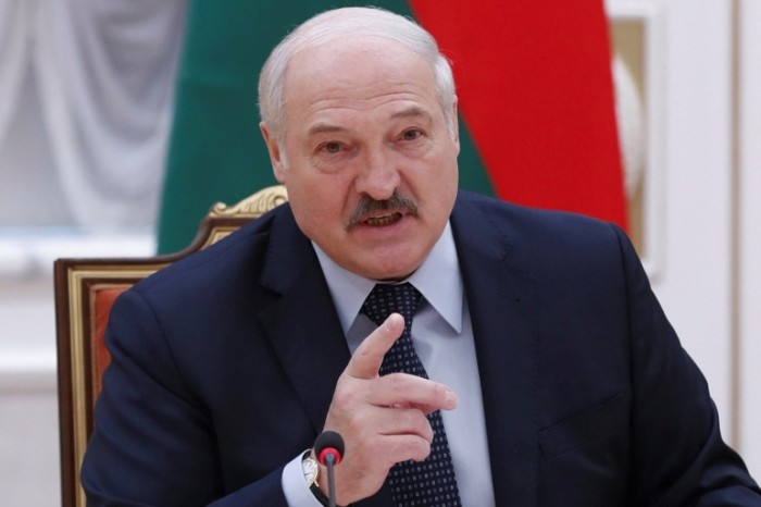 Noul război hibrid împotriva UE