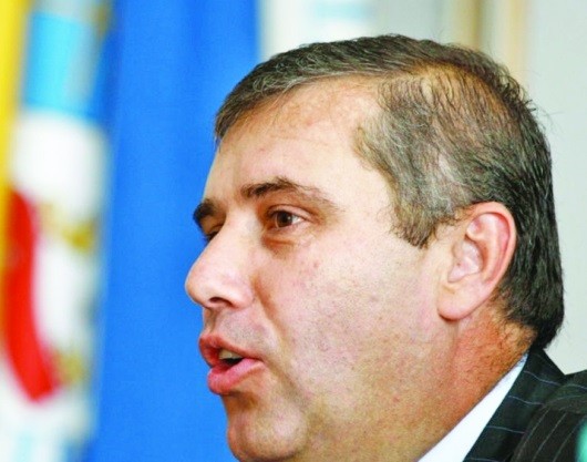 Pahonțu, dat afară de Hăpău din Spitalul Militar!