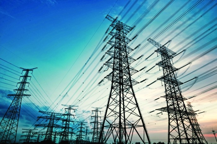De ce electricitatea Europei este atât de scumpă?