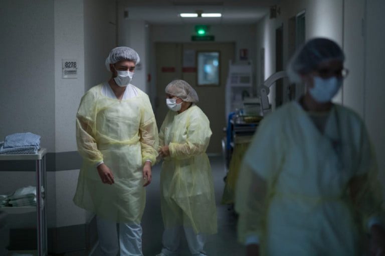 Franța. Obligația de vaccinare pentru 2,7 milioane de oameni intră în vigoare