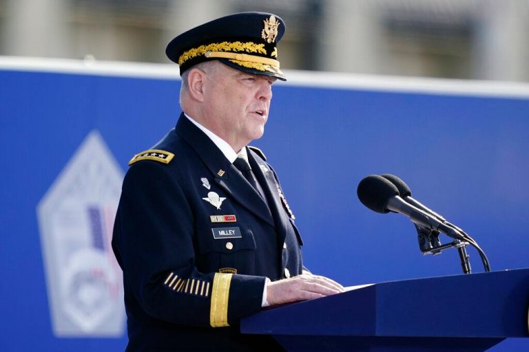 ULUITOR. Trump a fost la un pas să atace China! Dezvăluiri incredibile facute de șeful Statului Major al SUA