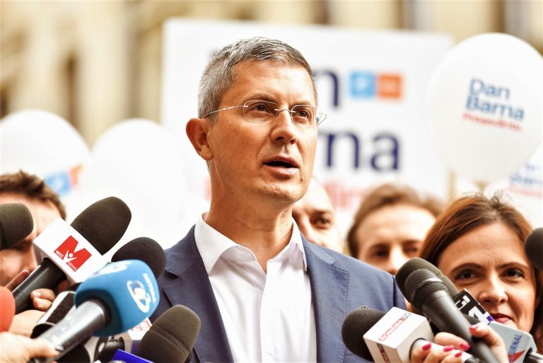 Câinii progresismului nu pleacă de la măcelărie. Revoltă în USR PLUS, Dan Barna, la zid!