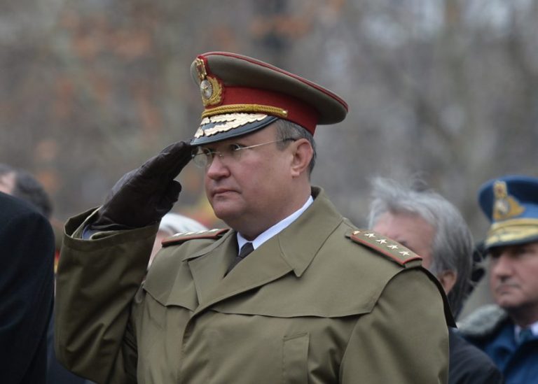 Generalul o ia de la capăt! Nicolae Ciucă primește undă verde pentru un mandat „flexibil” în negocierile cu PSD și USR