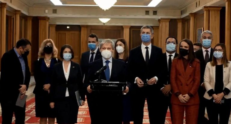 Cioloș, înainte de votul din Parlament: „Nu mai avem timp de pierdut şi noi ştim ce avem de făcut” – VIDEO