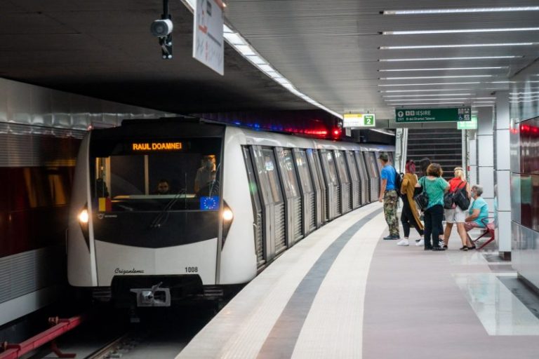 Se schimbă regulile la metrou. Cum vor fi afectați călătorii
