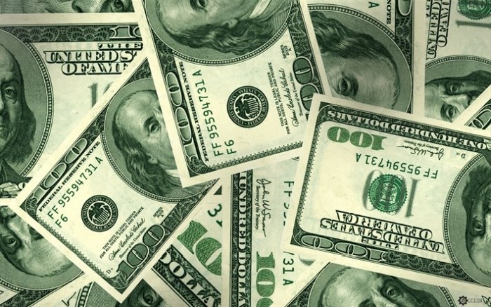 32 miliarde USD: „Salvatorii planetei” , mari strângători de bancnote verzi