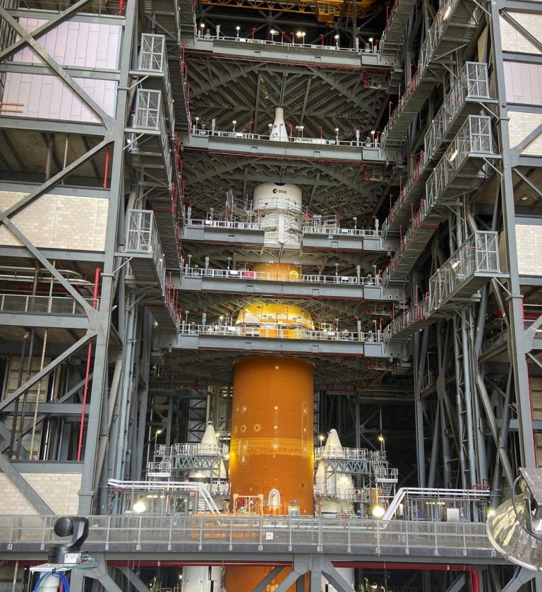 Întoarcerea oamenilor pe Lună. NASA anunță data misiunii istorice