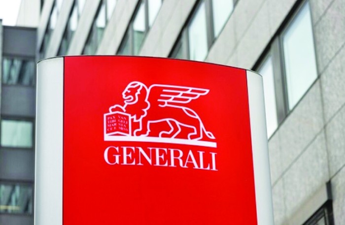 Cel mai mare asigurator din Italia, în bătălia miliardarilor