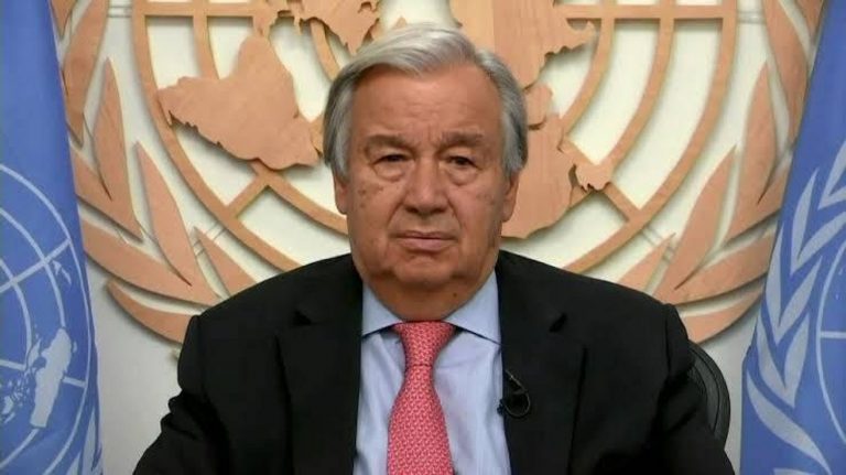 Covid-19. Vaccinat de trei ori, secretarul general al ONU a fost trimis în izolare