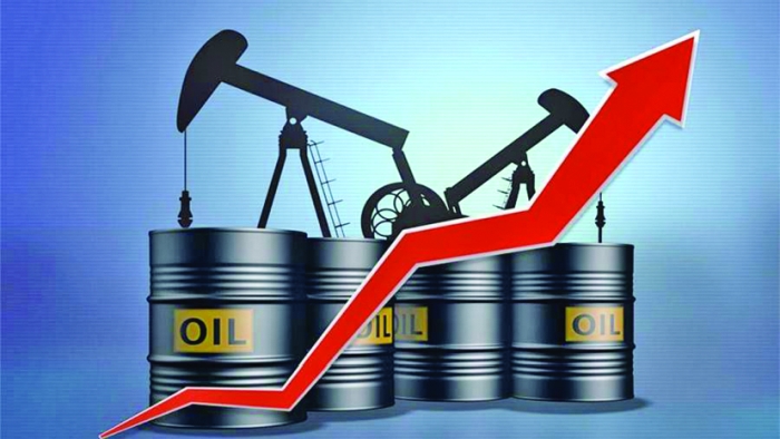 Subfinanțare și criză energetică, rețeta perfectă pentru scumpirea petrolului