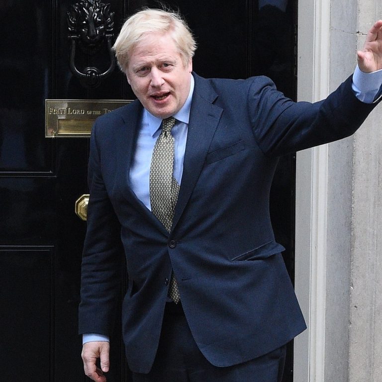 Acuzat de minciună, Boris Johnson își joacă postul. Revoltă a parlamentarilor conservatori