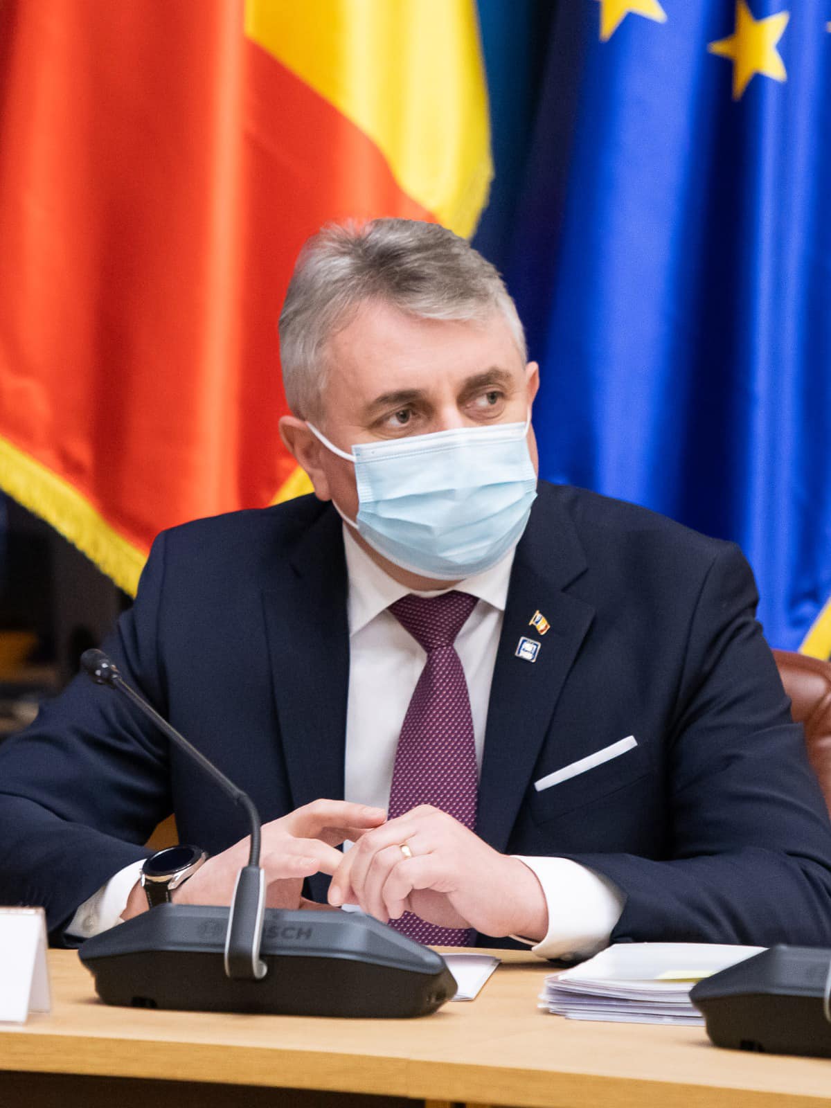 Ministrul Bode, primele declarații în cazul polițistului care a accidentat cu mașina două fetițe: „Am decis să reanalizăm...”