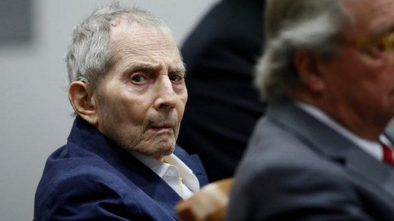 Miliardarul care a îngrozit America a murit la 78 de ani. Apăsa pe trăgaci fără să clipească