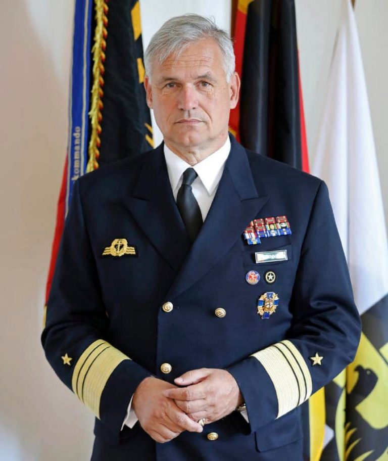 Șeful marinei Germaniei a demisionat după ce a spus că Putin „merită respect”