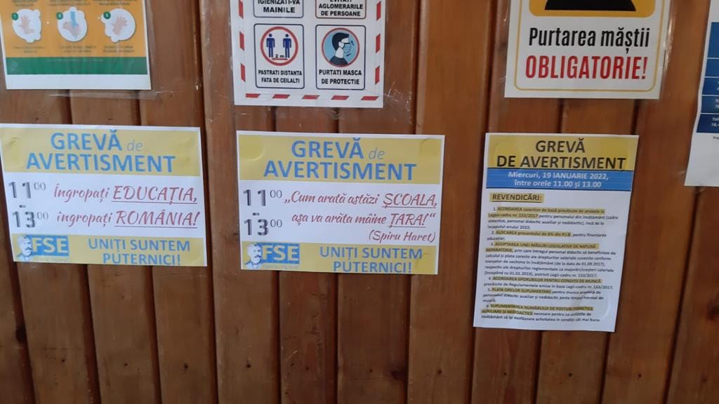 Profesorii amenință cu grevă generală/Discuții esențiale cu premierul Ciucă, la Guvern