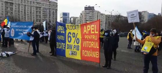 Salariații din învățământ ies în stradă. Se anunță protest în Piața Victoriei și la sediile PSD și PNL/Ce nemulțumiri au