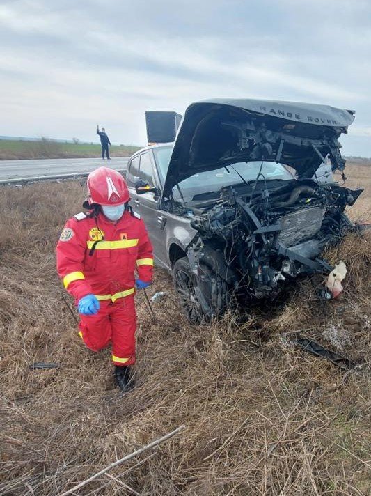 Accident cu urmări devastatoare, în Ialomița: TREI OAMENI au murit