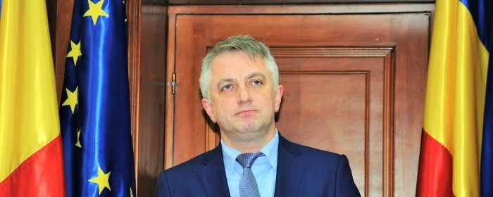 Noua familie din servicii: Bostan, părinte 1. Dîncu, părinte 2!