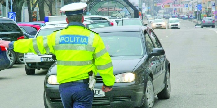 Educație la MAI. Șefii te vor milițian, nu polițist!