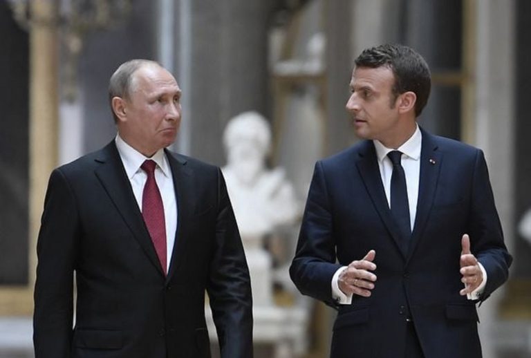 Criza din Ucraina. Misiune riscantă pentru Macron la Moscova. Putin: “Te aștept”