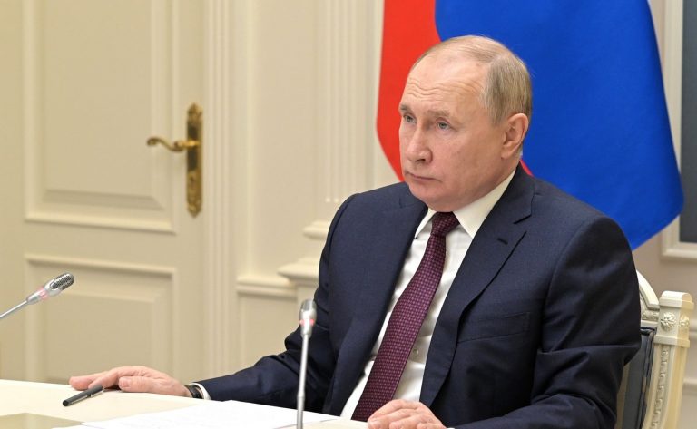 Vladimir Putin spune cât va dura atacul din Ucraina