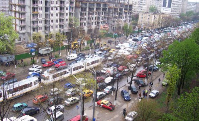 Bucureștiul, orașul din UE în care șoferii pierd cele mai multe ore în trafic