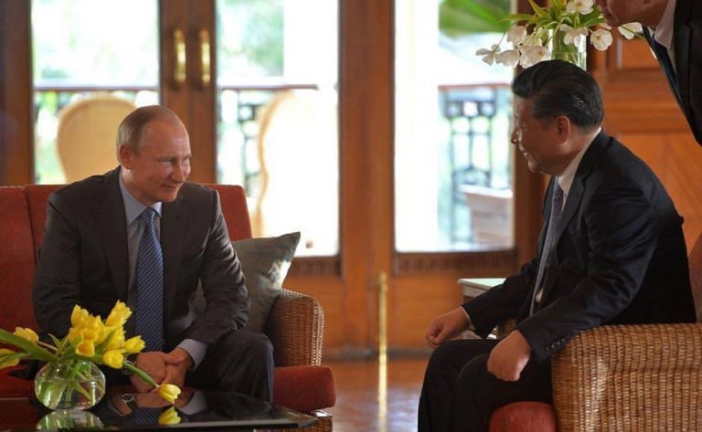 RĂZBOI ÎN UCRAINA. China câștigă de pe urma sancțiunilor SUA împotriva lui Putin